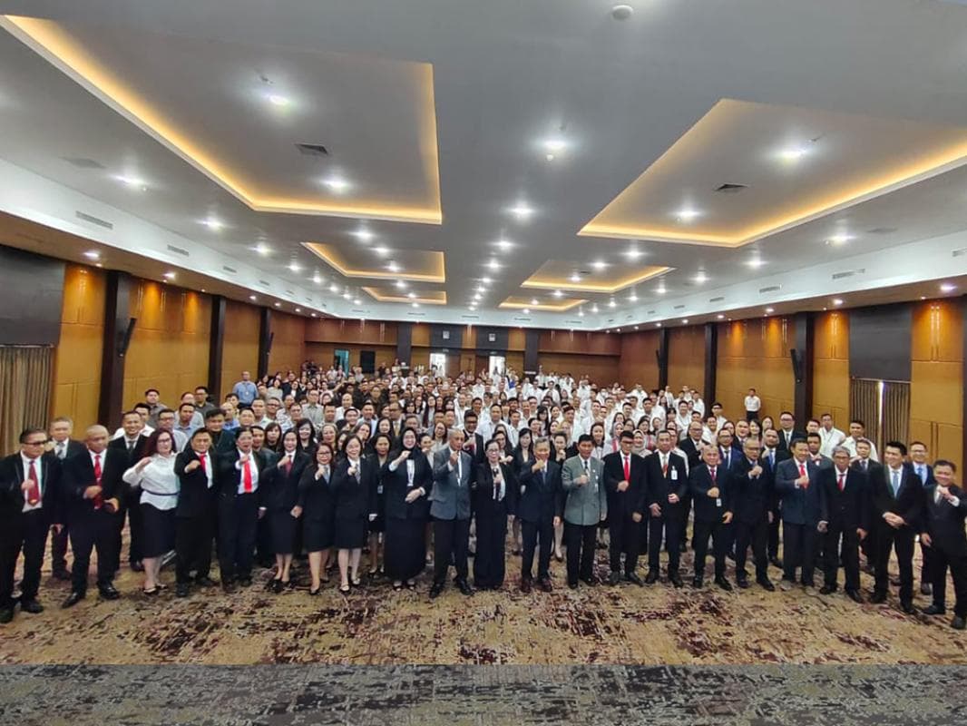 Awali Tahun 2026, Bank SulutGo Gelar Apel Perdana: Dewan Direksi & Dewan Komisaris Sepakat Fokus pada Penguatan GCG dan Pertumbuhan Bisnis Berkualitas